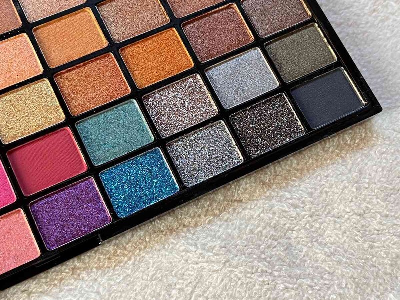 ラメ入りカラーもバリエーションが豊富