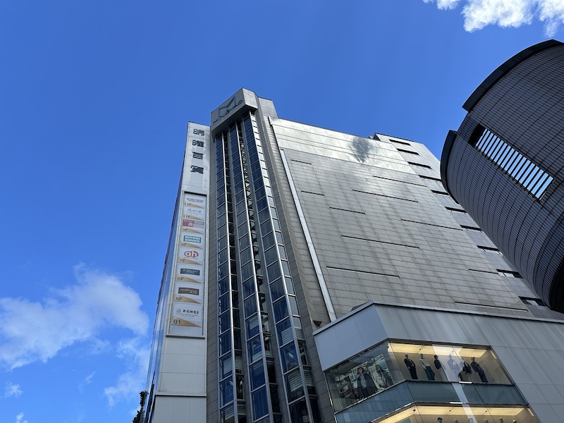 ダイソー・スタンダードプロダクツ・スリーピーが入る台湾の明曜百貨」