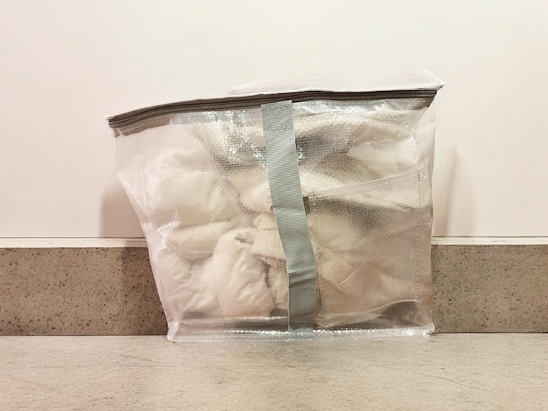 防寒具として着古したダウンジャケット