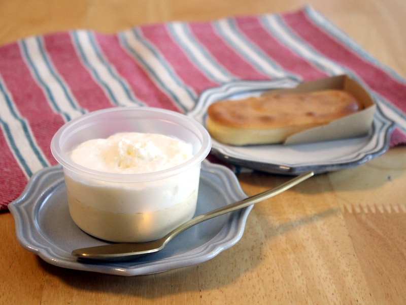 ローソン「ふわ濃チーズケーキ」と「むぎゅ濃チーズケーキ」