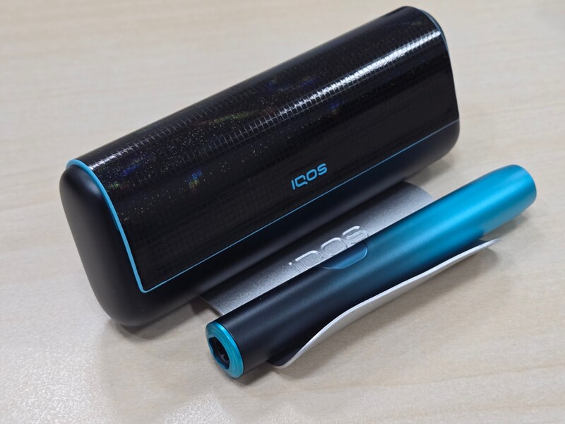 錫製プレートをIQOSを置くためのトレイとして活用例