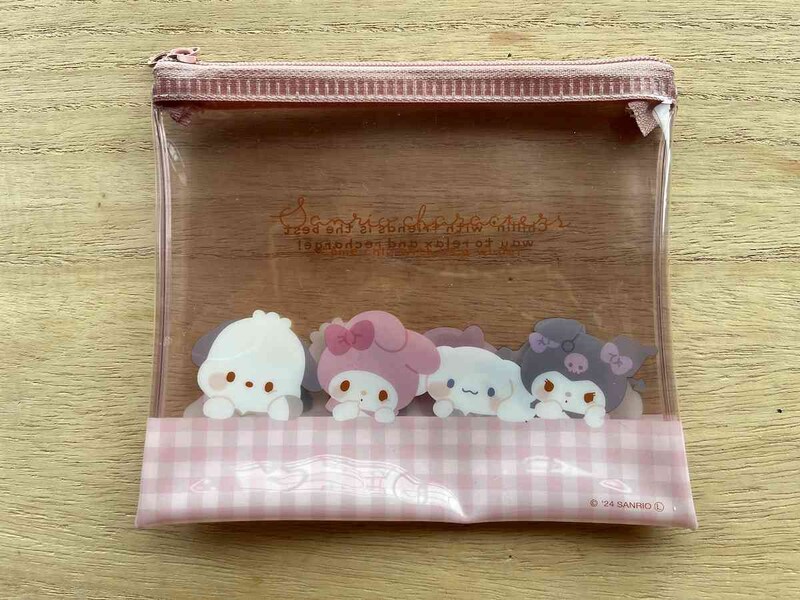 ダイソーの「ミニフラットポーチ　サンリオキャラクターズ チル」