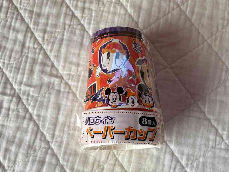 セリアの「ハロウィン ペーパーカップ ディズニー 8個入」