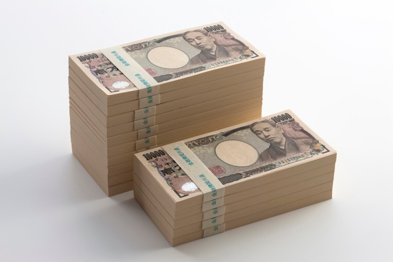 60代男性年金暮らし_1500万円