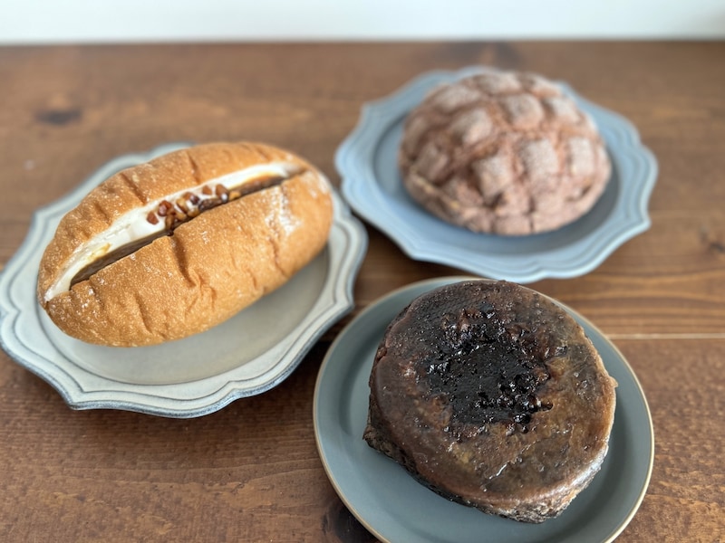 ファミリーマート安食シェフ監修「スイーツパン」