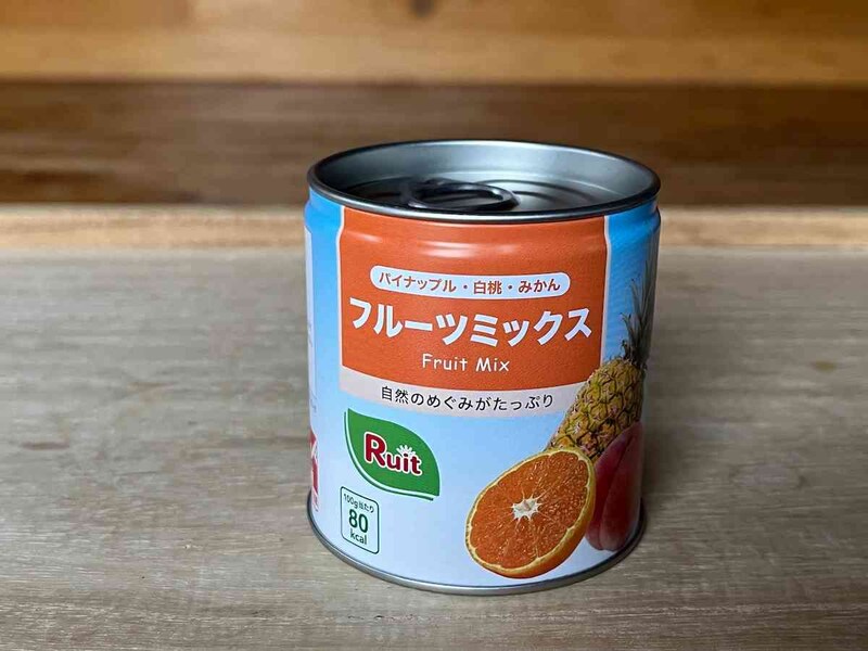 セリアの「缶詰型ケース ハーフ」