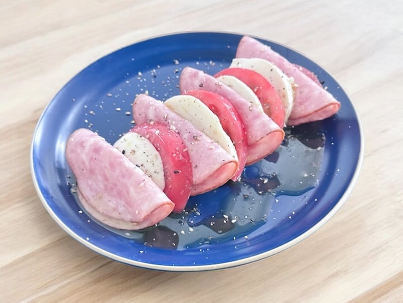 シャウスライスレシピ　カプレーゼ