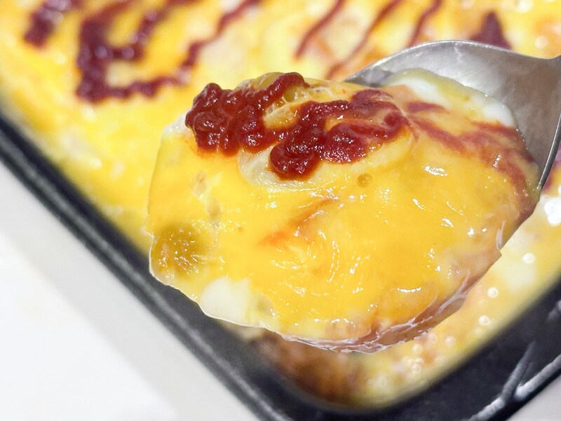 とろっとした卵のオムライスが完成