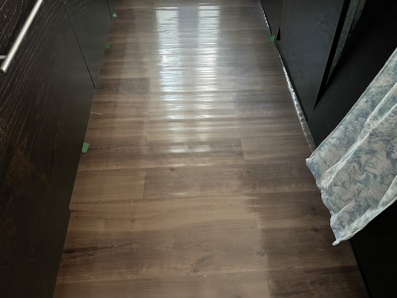 キッチンはPVC素材の透明マット