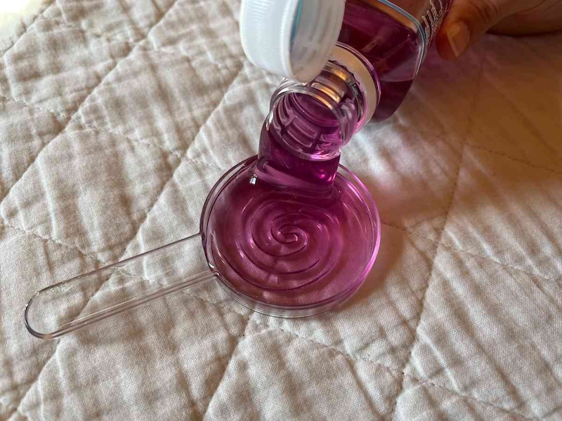 セリアの「ジューススライム」は液体のよう