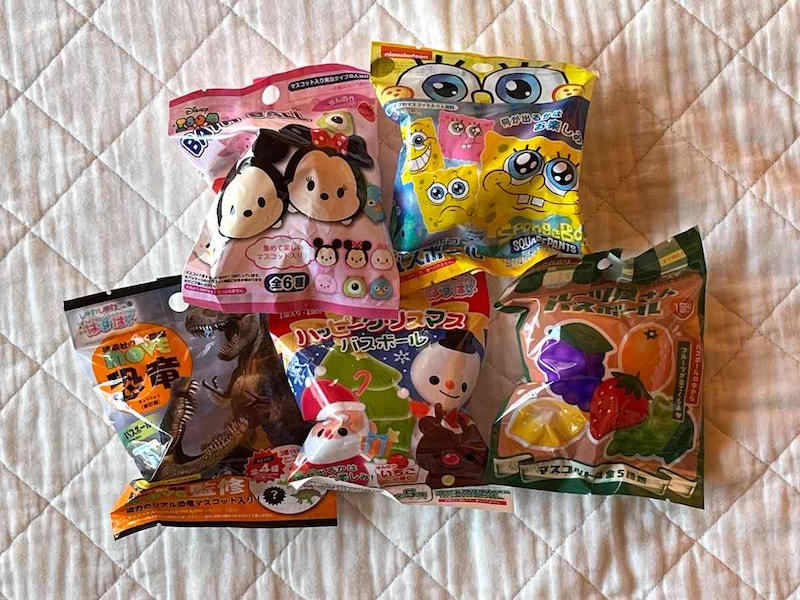 セリアの「バスボール」でお風呂をルンルンに