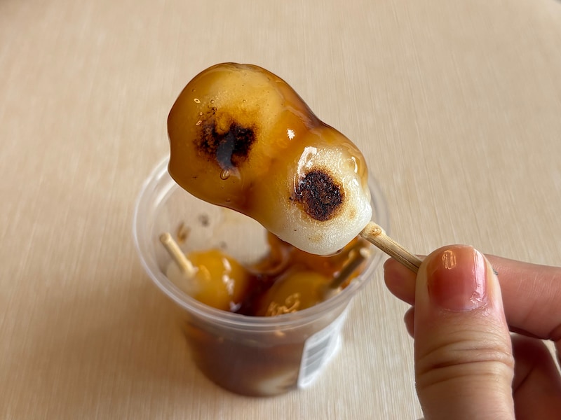 リニューアルした“新・みたらし団子”をいざ実食！