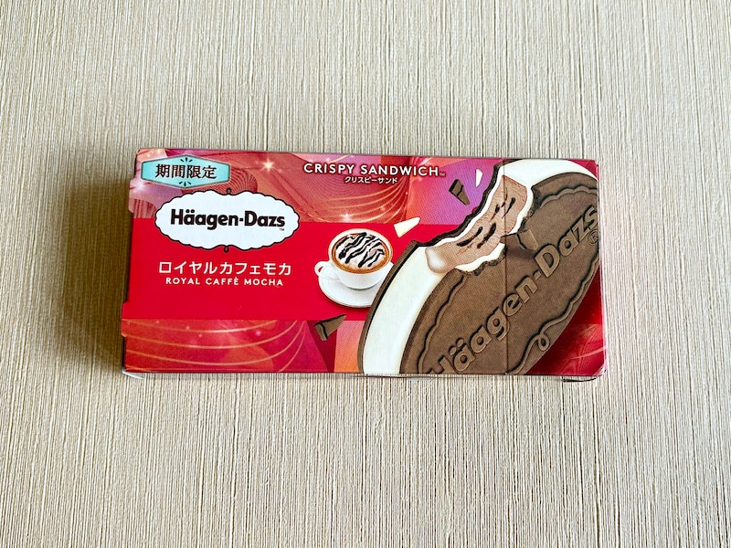 クリスピーサンド「ロイヤルカフェモカ」351円(税込)