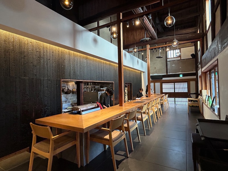 古民家の土間をリノベした「レストラン ルアン」