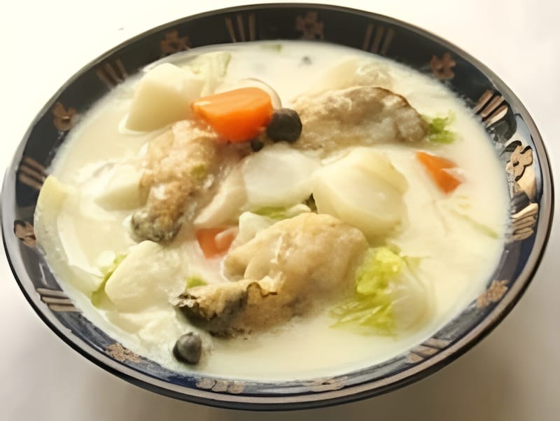 牡蠣のクリームシチュー