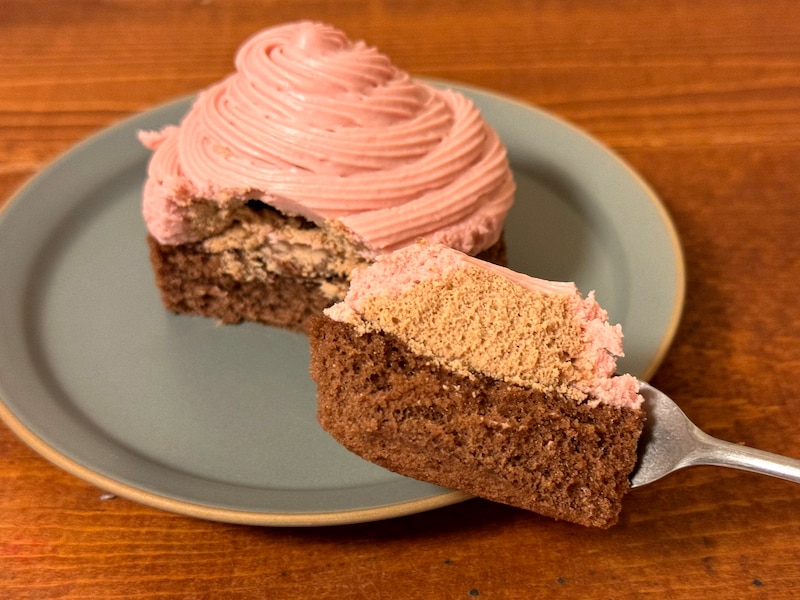 セブン‐イレブンとお菓子メーカーのコラボスイーツ