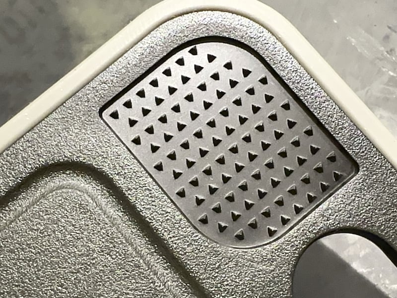 「解凍プレート付きまな板」についているおろし部分