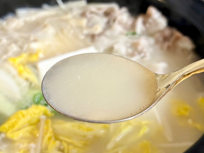 濃厚なカニの風味が口の中に広がります