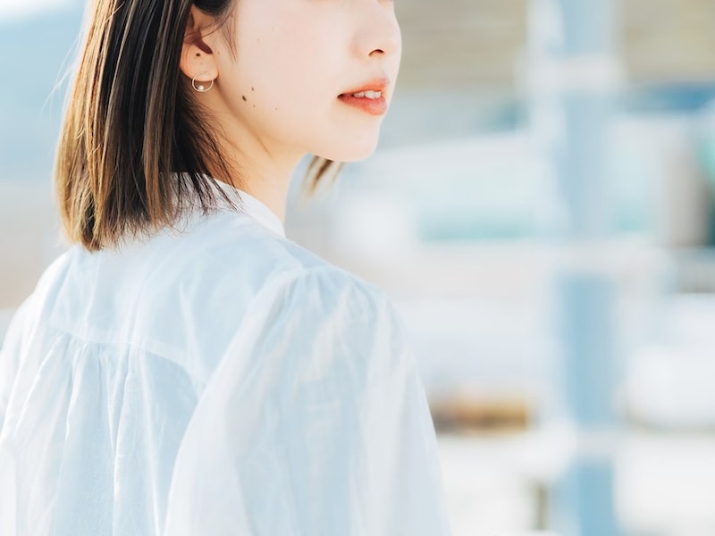 【恋愛心理テスト】急に振り向いた理由から分かる「運命の恋のサイン」