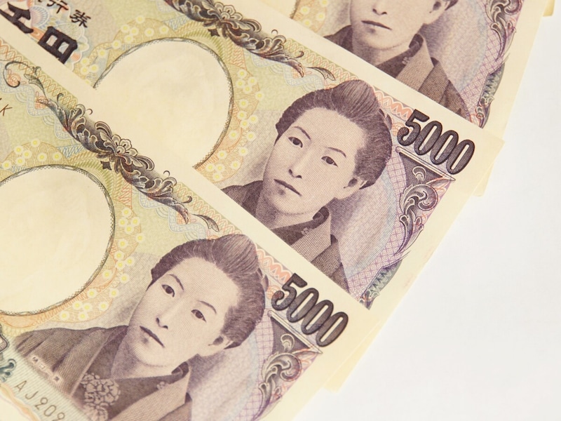 現行の五千円札の価値が80倍以上に! ※画像はイメージ