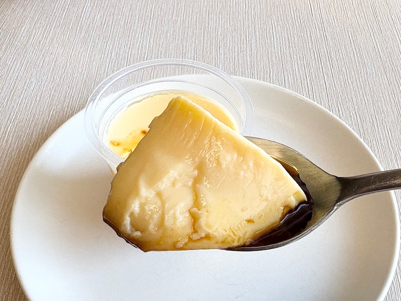 食感は程よい固さで、カラメルソースの苦みとカスタードの甘さがバランス良くマッチしています!