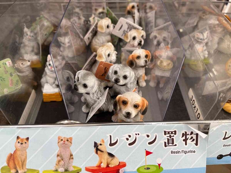 ダイソーの「アニマル置物」