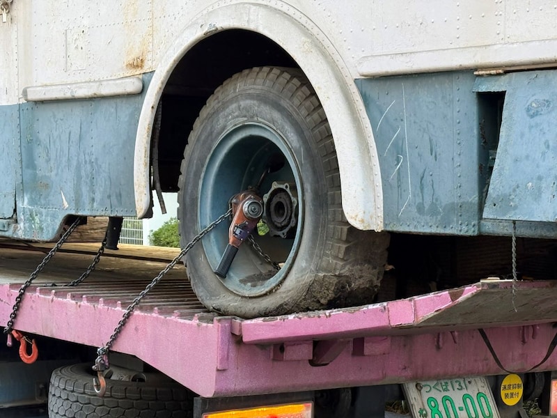固定されたタイヤ部分