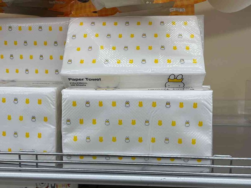 ダイソーの「ペーパータオル ミッフィーシンプル」