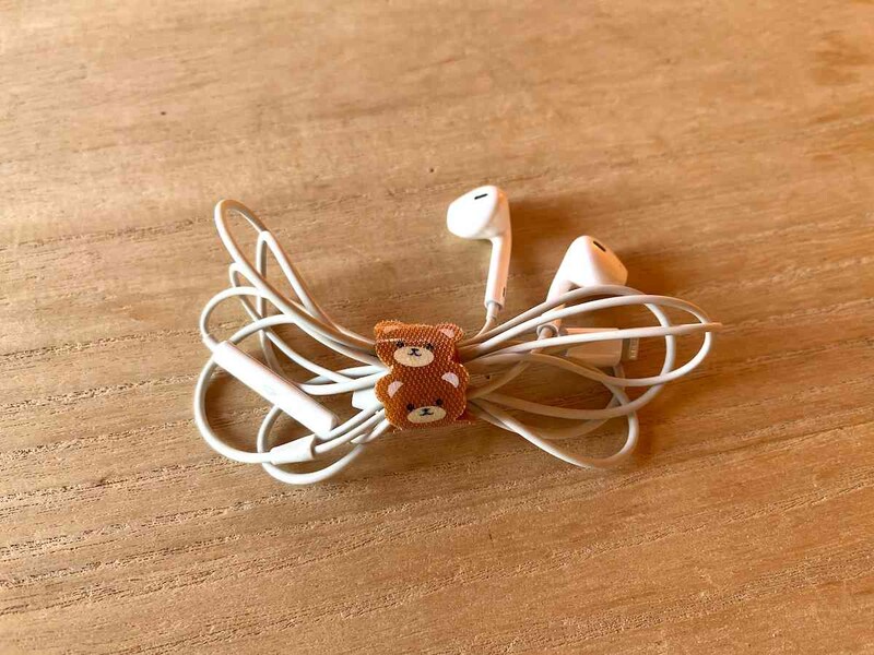 セリアの「ケーブルタイスリム 3P 3連クマ」は、なかなかのインパクト