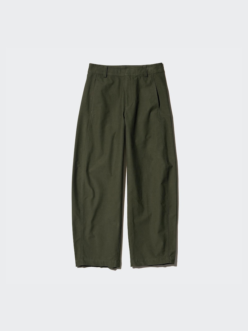 ユニクロ ジャージーバレルレッグパンツ 3990円(税込)