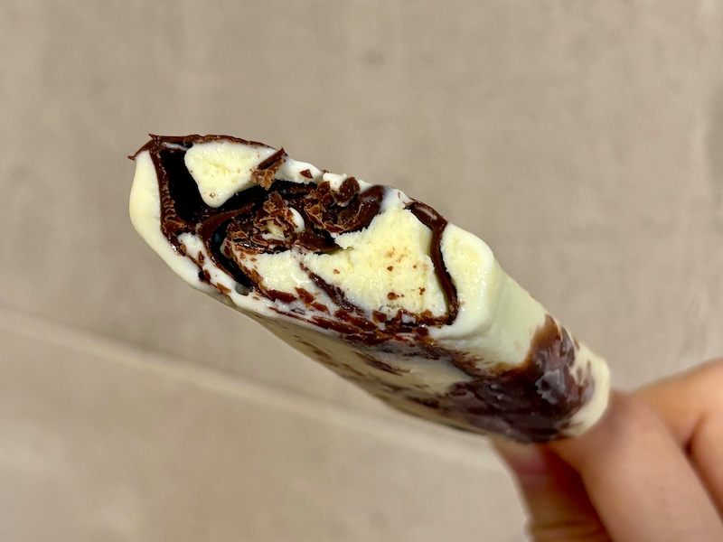 バニラアイスとチョコのバランスがたまりません