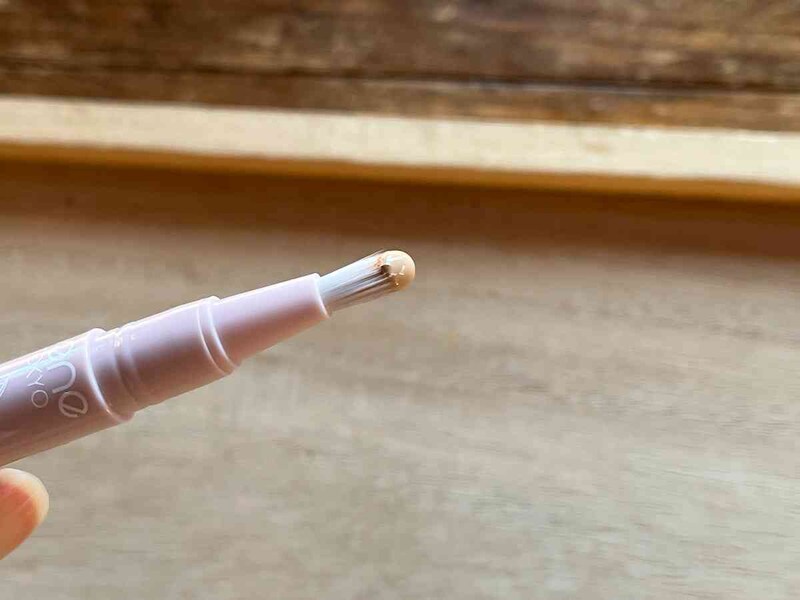 ダイヤルを回して中身を出していく