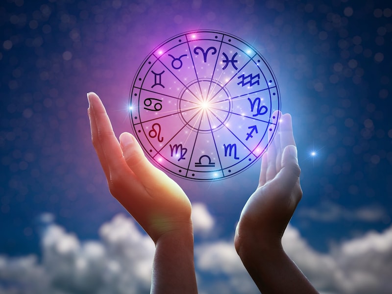 星占いを手掛かりに、あなたの幸せに必要なものを探っていきましょう