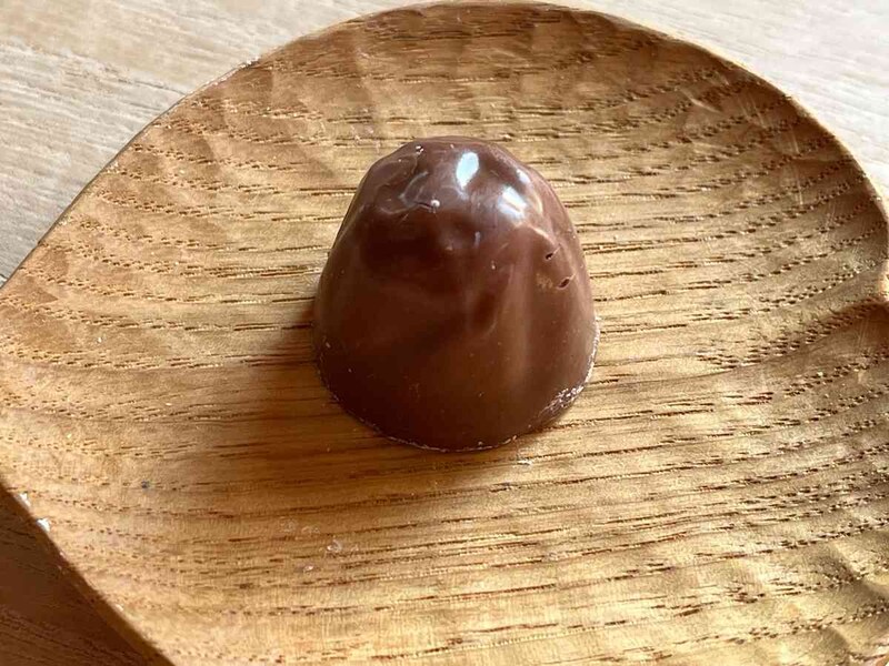 ダイソーの「クリート トリュフストロベリー味」