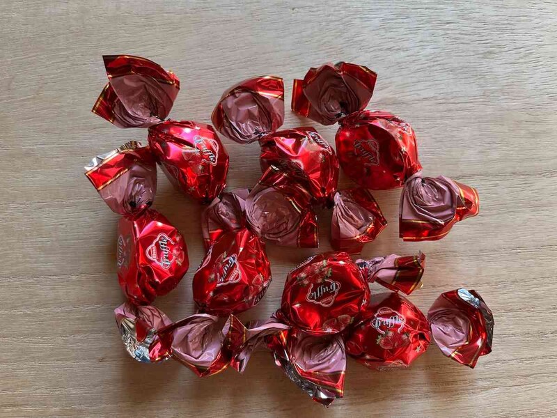 ダイソーの「トリュフチョコ」は1袋に7個入り