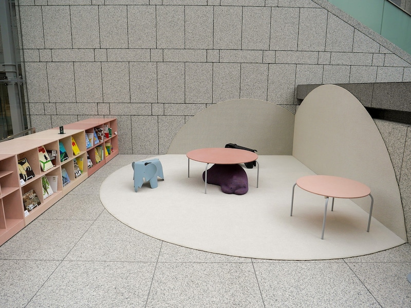 子どもと一緒に楽しめる「くつぬぎスポット」