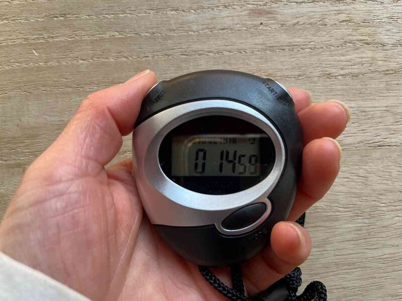 右上のスタートボタンを押すとスタート