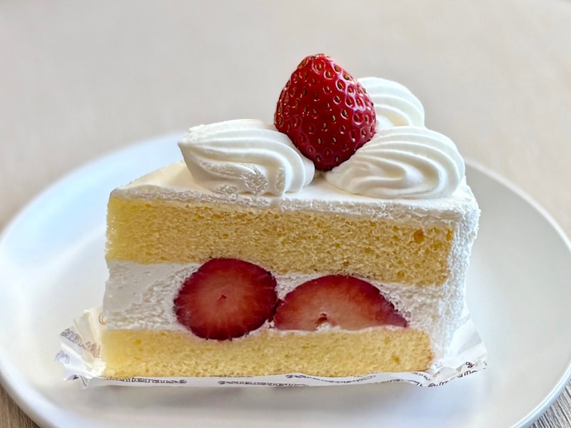 「スペシャル苺ショート」356円(税込)