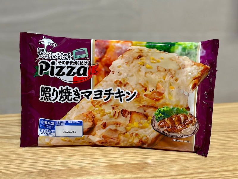 「そのまま焼くだけピザ 照りマヨチキン」356円(税込)