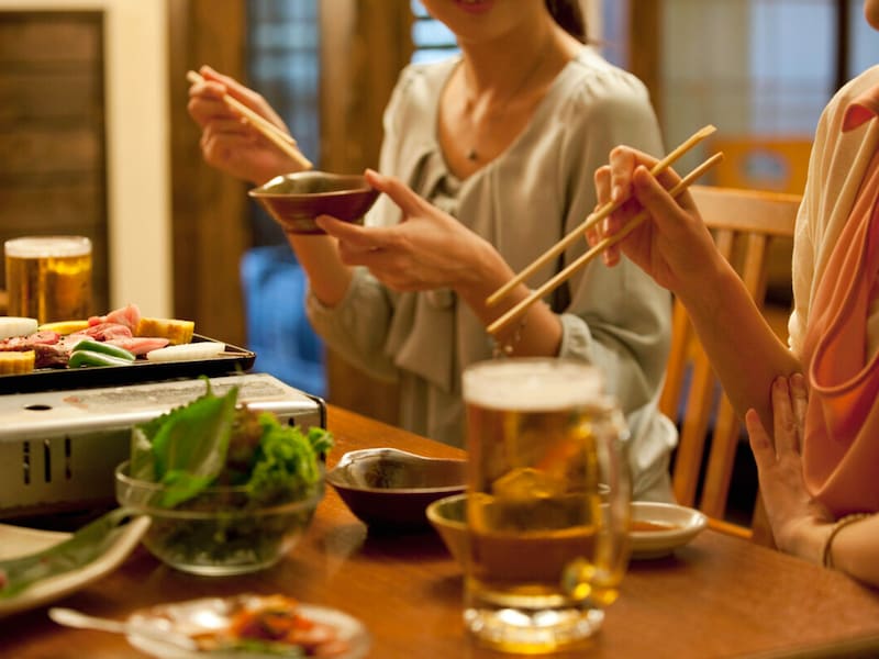 食事中、意外と気になる他人の箸使い