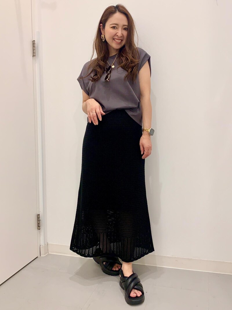 素足はもちろん、ソックスを合わせても楽しめる一足です 出典:StyleHint