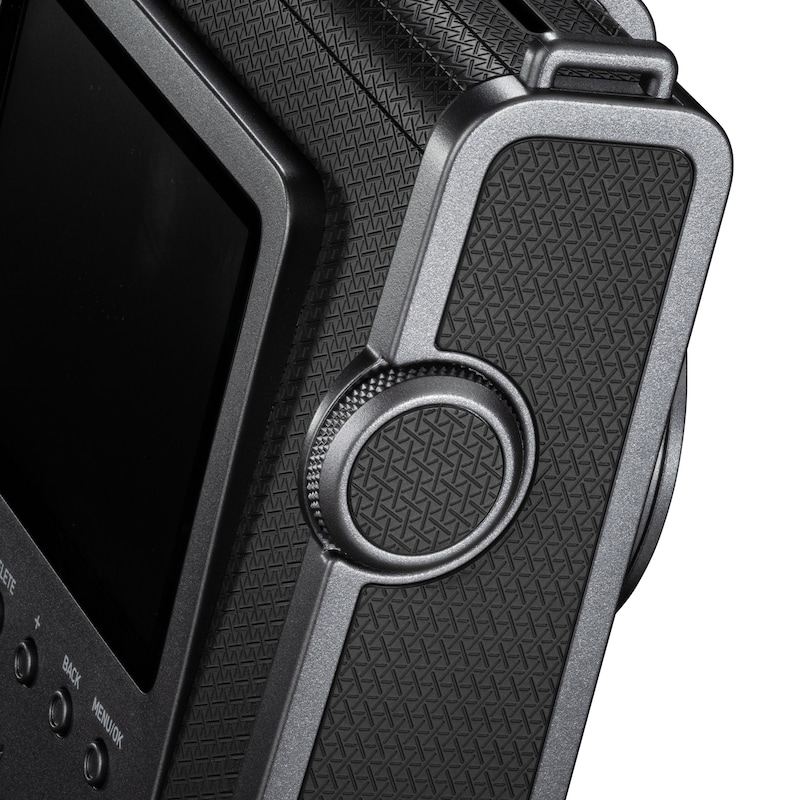 右ダイヤルのアップ