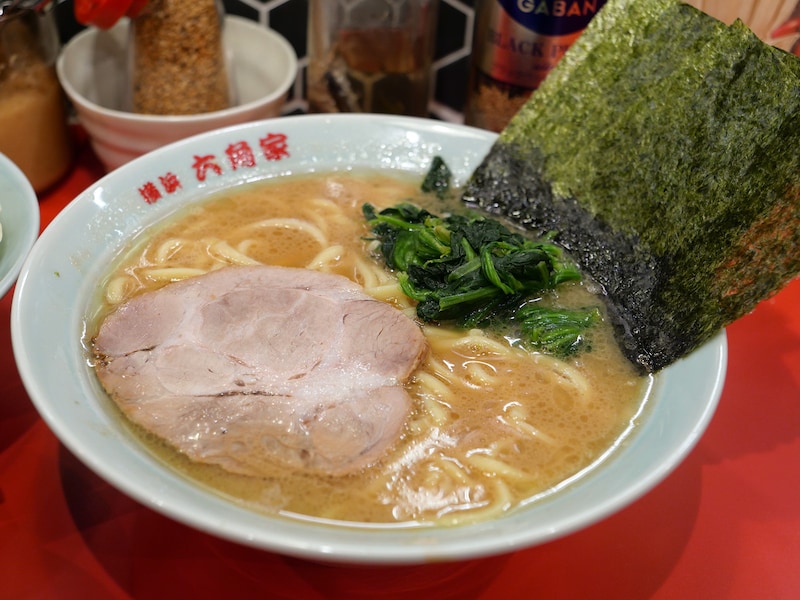 六角家1994+「ラーメン(950円)」