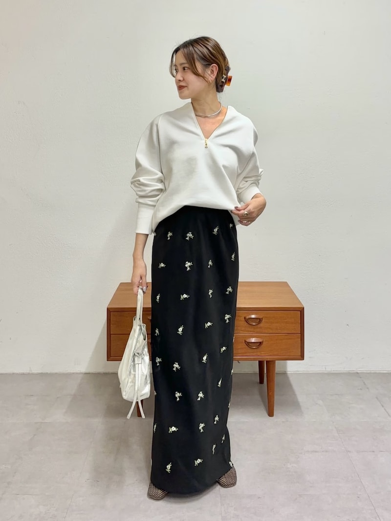 楽ちんかつおしゃれに見える2WAYスウェットで快適に 出典:WEAR