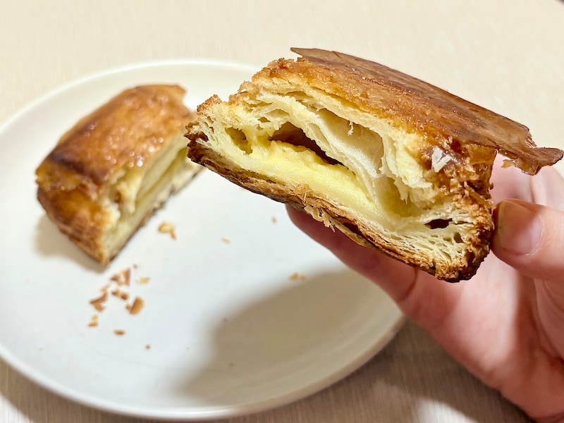 表面のキャラメリゼが食感のアクセントになっていて◎