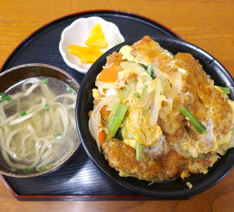 カツ丼とミニ沖縄そば