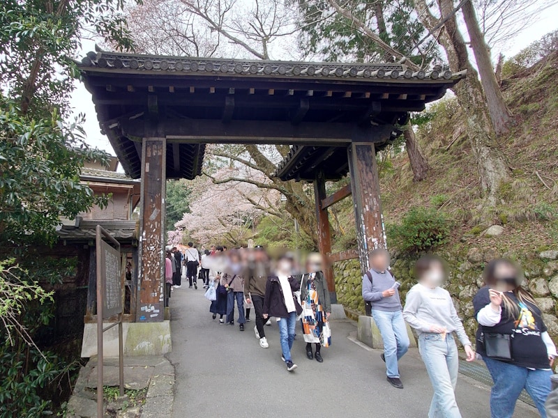 金峯山寺・黒門