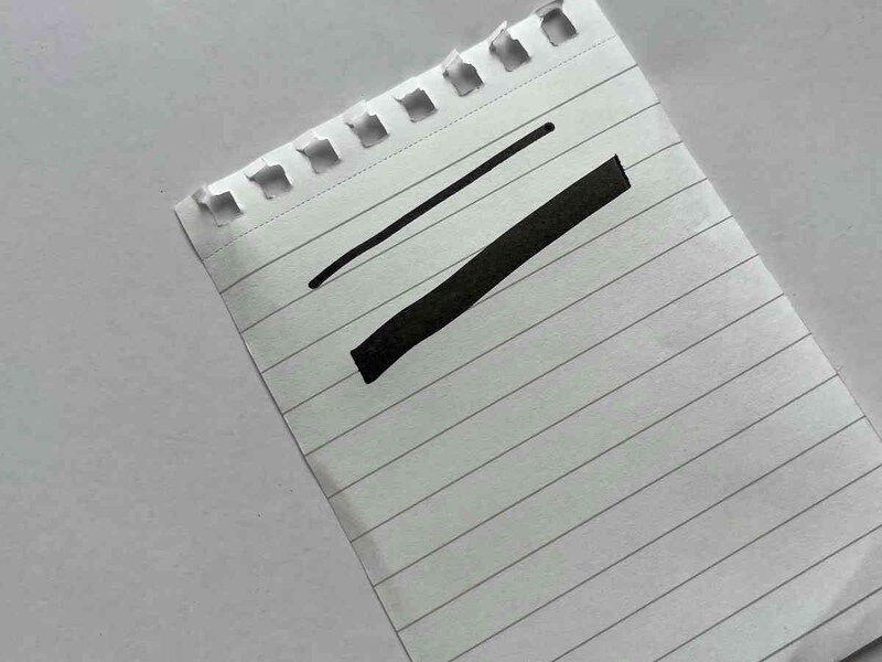 セリアで売っている三菱鉛筆の「プロッキー」は水性顔料インク使用