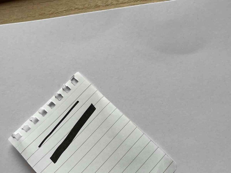 紙をずらしても、下うつりしていない