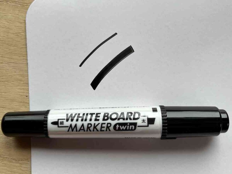 セリアの「ホワイトボードマーカー」のペン先は2タイプ